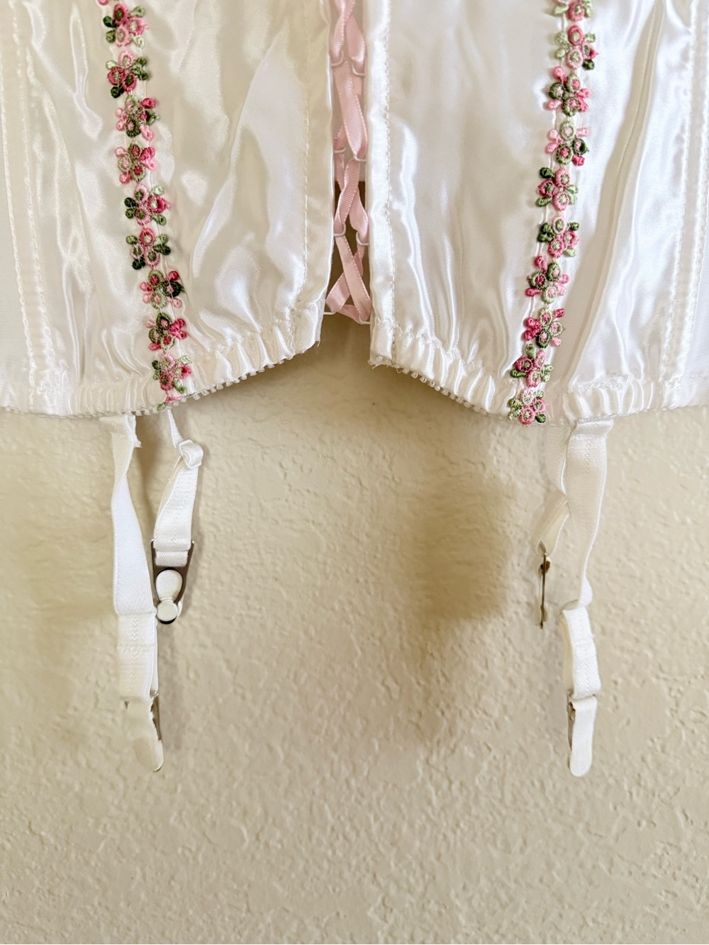 Frederick’s Of Hollywood Floral Corset - Picture 4 of 8